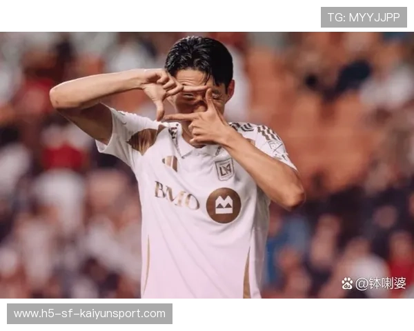 热刺追梅西式脚下艺术：足球的魔法之旅