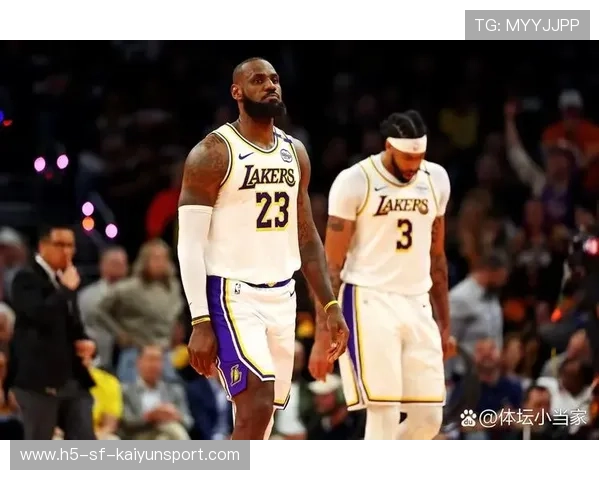 雷霆大胜湖人121-92，詹姆斯坐不住管理层紧急开会